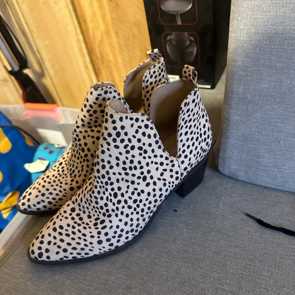 Fashion boots
